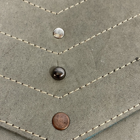 Genuine leather side wristlet western styleββββββββββββββββ - Picture 9 of 9